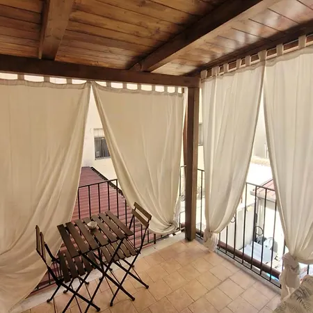 Terranova House 19 卡塔尼亚